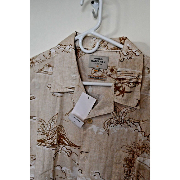 Quiksilver Men's Slack Line Button Up Collared Shirt WATERMAN COMFORT FIT - Picture 2 of 3